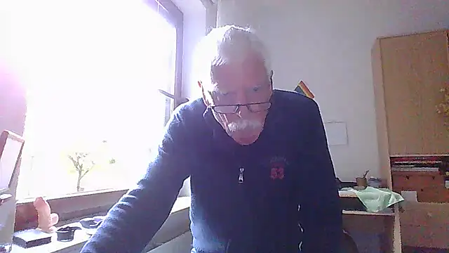 super-snoopy online show from 5, 10, 2025