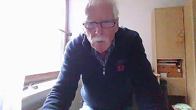 super-snoopy online show from 26, 10, 2025