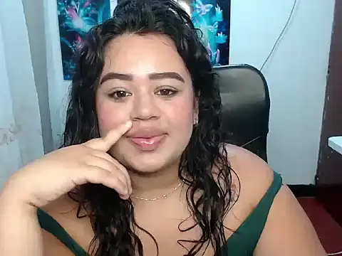 oliviia cute online show from 14, 1, 2026