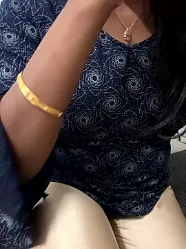 Tamilmallu-duskygirl03 online show from 13, 11, 2025