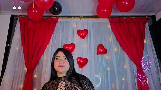 Victoria Jonhss online show from 12, 2, 2026