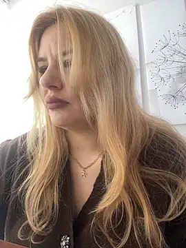 Passion-Blondy online show from 3, 2, 2026