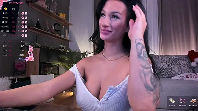 Snapshot of JessicaVerse chatting on 14, 12, 2025 JessicaVerse online show from 14, 12, 2025