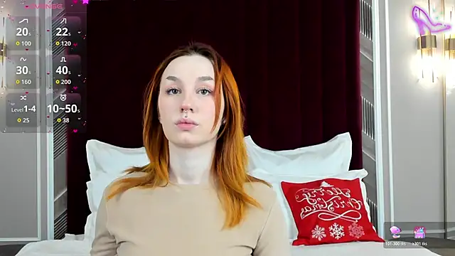 ClaireMathis online show from 16, 12, 2025