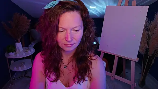 Snapshot of AuroraBorealis__ chatting on 6, 11, 2025 AuroraBorealis online show from 6, 11, 2025