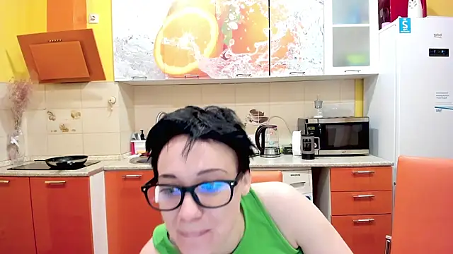 Victoria Panther online show from 17, 12, 2025