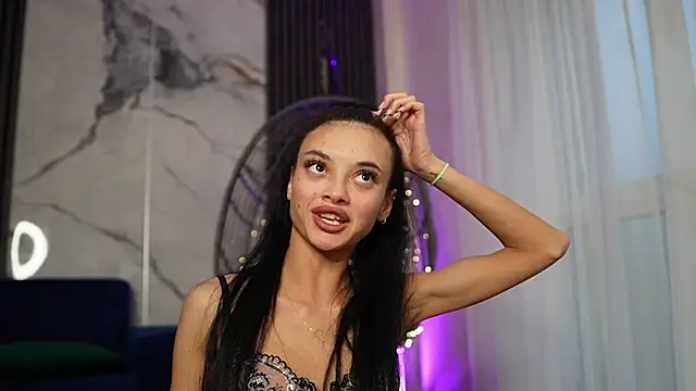 RachelRavee online show from 14, 11, 2025