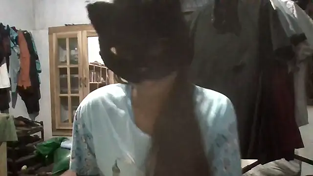 Nora-2003 online show from 13, 3, 2026