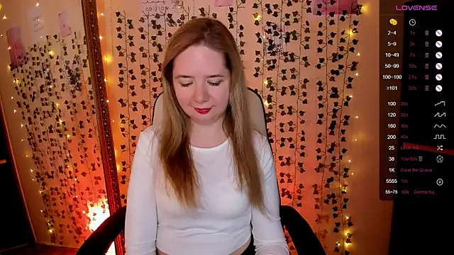 Evaa Braunn online show from 2, 3, 2026