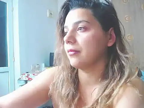 MadisonCharm online show from 15, 4, 2026