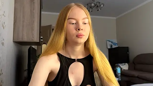 RaguelNicksons online show from 25, 10, 2025