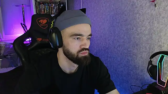 Nik Namee online show from 10, 10, 2025