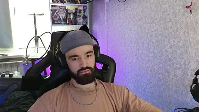 Nik Namee online show from 4, 11, 2025