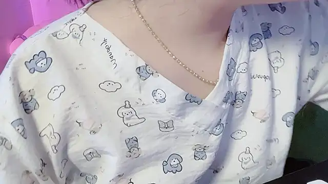 Snapshot of BeChinh_Lee chatting on 1, 3, 2026 BeChinh Lee online show from 1, 3, 2026