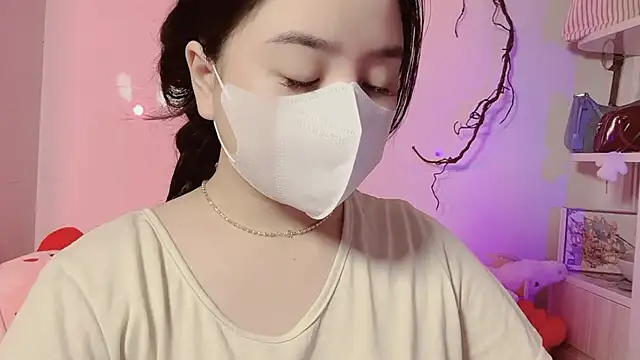 Snapshot of BeChinh_Lee chatting on 3, 3, 2026 BeChinh Lee online show from 3, 3, 2026