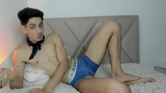 fabrizzio Monti online show from 16, 10, 2025