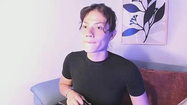 KassMonroe online show from 5, 4, 2026