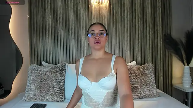 VanneCamiel online show from 27, 10, 2025