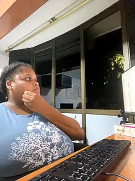 gabrielabrunette69 online show from 30, 10, 2025