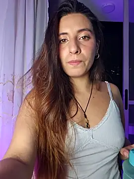Meganthomson online show from 29, 4, 2026