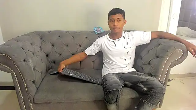 MorenitoDigno online show from 10, 11, 2025