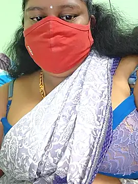 Snapshot of sweetrevathi chatting on 14, 10, 2025 sweetrevathi online show from 14, 10, 2025