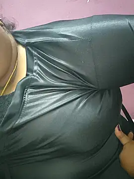 Snapshot of sweetrevathi chatting on 3, 11, 2025 sweetrevathi online show from 3, 11, 2025