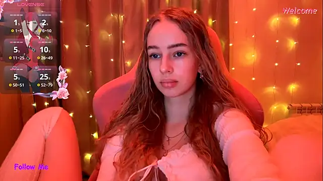 Snapshot of LunaCrave chatting on 12, 1, 2026 LunaCrave online show from 12, 1, 2026