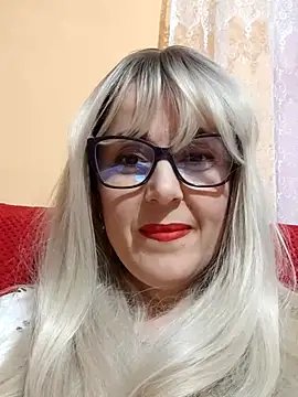 Amelialove42 online show from 30, 10, 2025