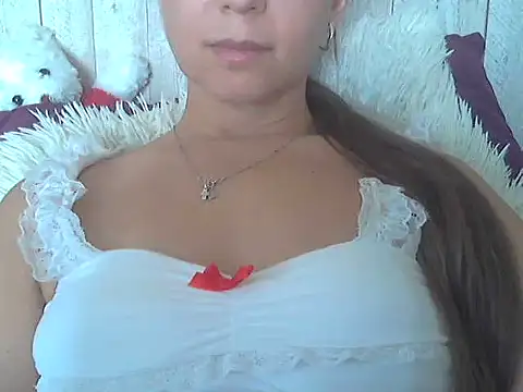 Snapshot of Light-Bluee chatting on 15, 10, 2025 Light-Bluee online show from 15, 10, 2025