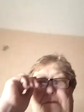 Snapshot of Katherine735 chatting on 14, 12, 2025 Katherine735 online show from 14, 12, 2025