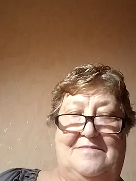 Snapshot of Katherine735 chatting on 6, 1, 2026 Katherine735 online show from 6, 1, 2026