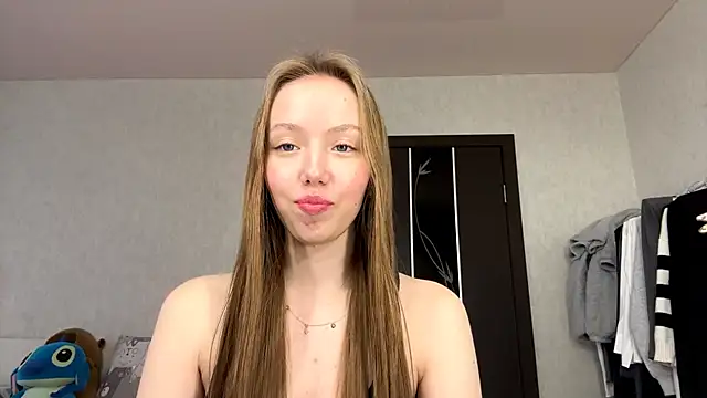 Snapshot of AntoniaMoravick chatting on 5, 11, 2025 AntoniaMoravick online show from 5, 11, 2025