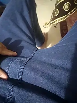 Snapshot of desiboysurya chatting on 29, 10, 2025 desiboysurya online show from 29, 10, 2025