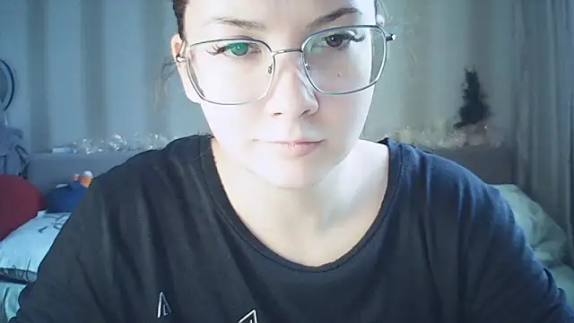 MoodieMira online show from 9, 2, 2026