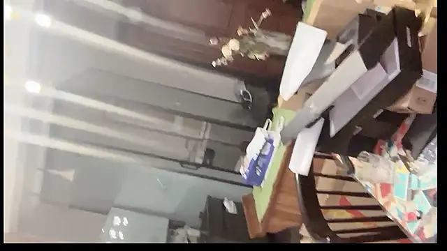 Snapshot of zhenzhen666 chatting on 13, 11, 2025 zhenzhen666 online show from 13, 11, 2025