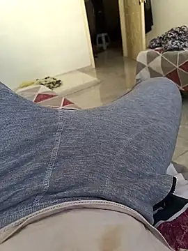 Snapshot of vi25vofgg chatting on 10, 11, 2025 vi25vofgg online show from 10, 11, 2025