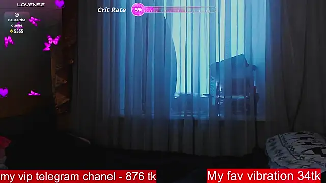 Snapshot of ArianaLight chatting on 18, 11, 2025 ArianaLight online show from 18, 11, 2025