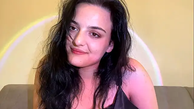 Snapshot of Babis_girlsss chatting on 15, 10, 2025 Babis girlsss online show from 15, 10, 2025