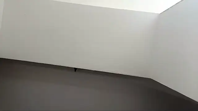 Snapshot of Babis_girlsss chatting on 9, 11, 2025 Babis girlsss online show from 9, 11, 2025