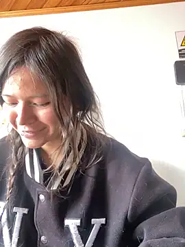 Ninfa pink online show from 27, 11, 2025