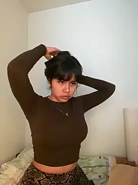 SweetieMariana online show from 17, 10, 2025