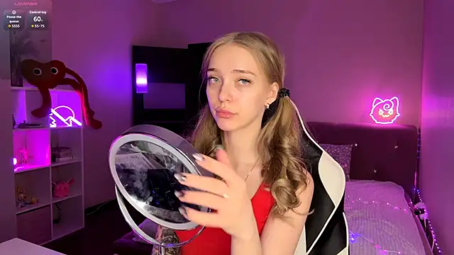 EvaPeace online show from 24, 3, 2026