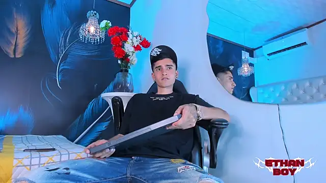 Ethan Boy  online show from 22, 12, 2025