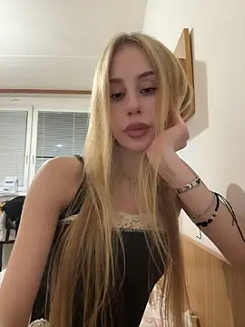 Snapshot of JudithCarly chatting on 5, 11, 2025 JudithCarly online show from 5, 11, 2025