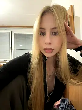 Snapshot of JudithCarly chatting on 7, 11, 2025 JudithCarly online show from 7, 11, 2025