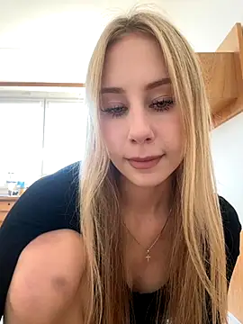 Snapshot of JudithCarly chatting on 19, 11, 2025 JudithCarly online show from 19, 11, 2025