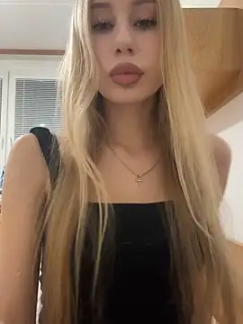 Snapshot of JudithCarly chatting on 25, 11, 2025 JudithCarly online show from 25, 11, 2025