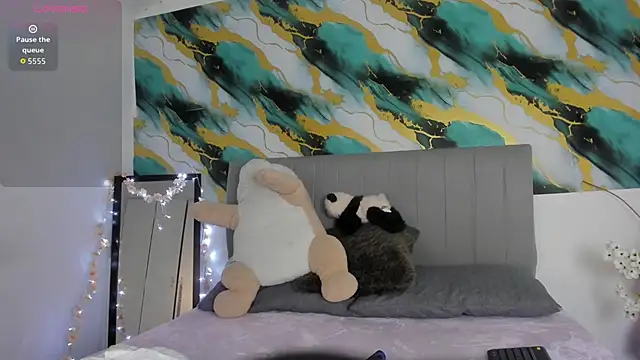 Barbieteeen online show from 16, 12, 2025