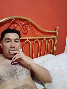 Snapshot of Ezeaxl chatting on 25, 10, 2025 Ezeaxl online show from 25, 10, 2025